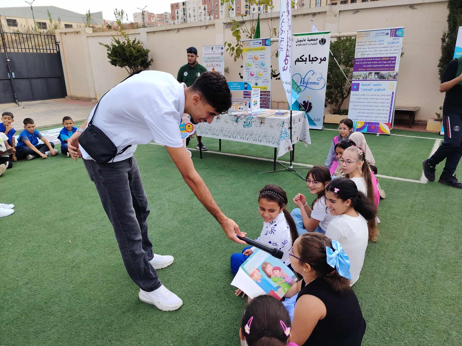 قافلة أسبوع الصحة المدرسية مدرسة بوجمعة حازم أولاد فايت